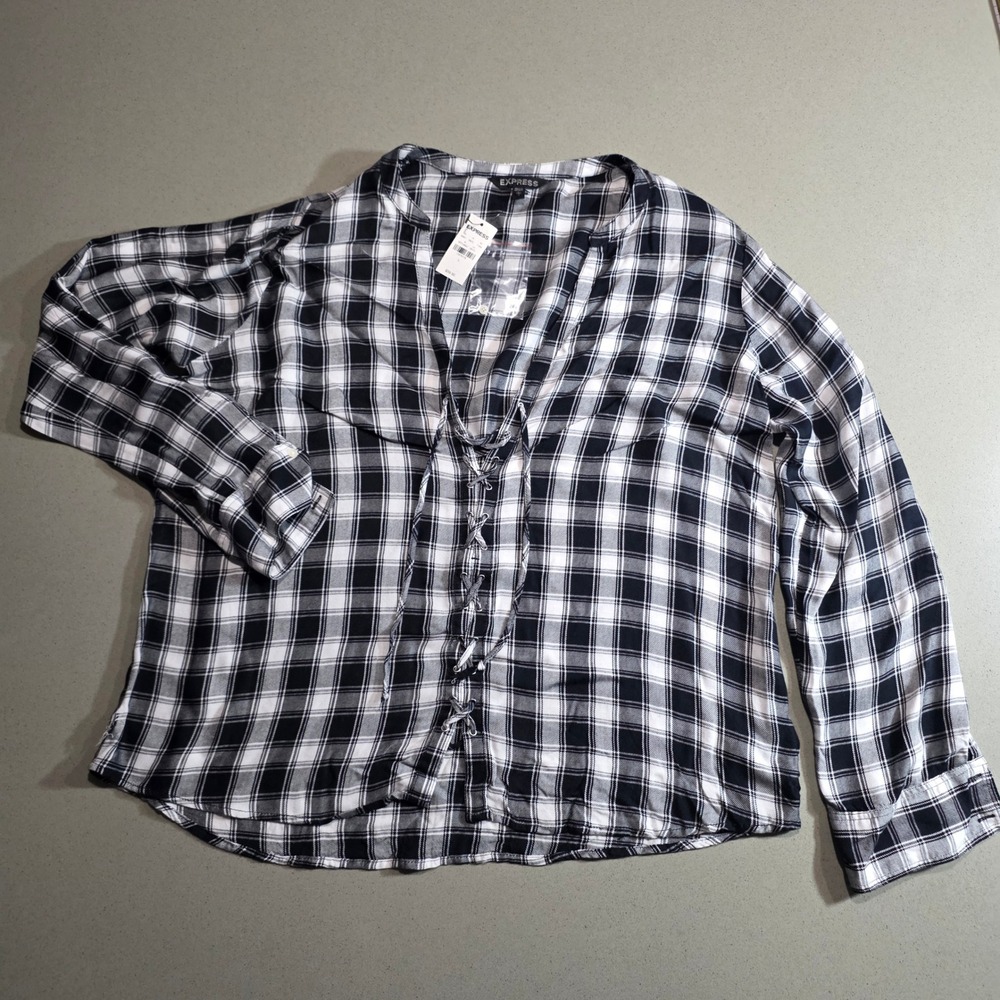 Express Womens Black White Plaid Lace Up Front Long Sleeve Blouse Size L NWT